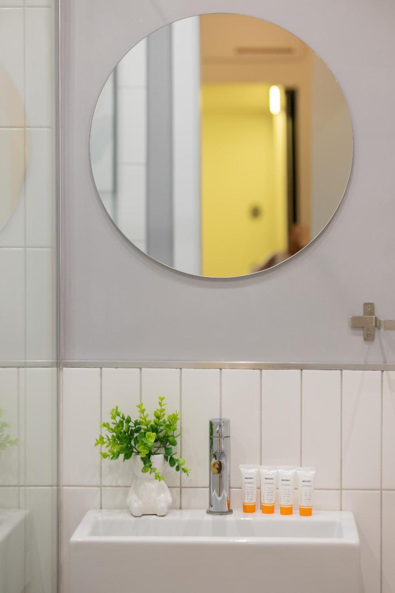 Bright In Saska Kepa Near Pge Narodowy By Renters * Warszawa