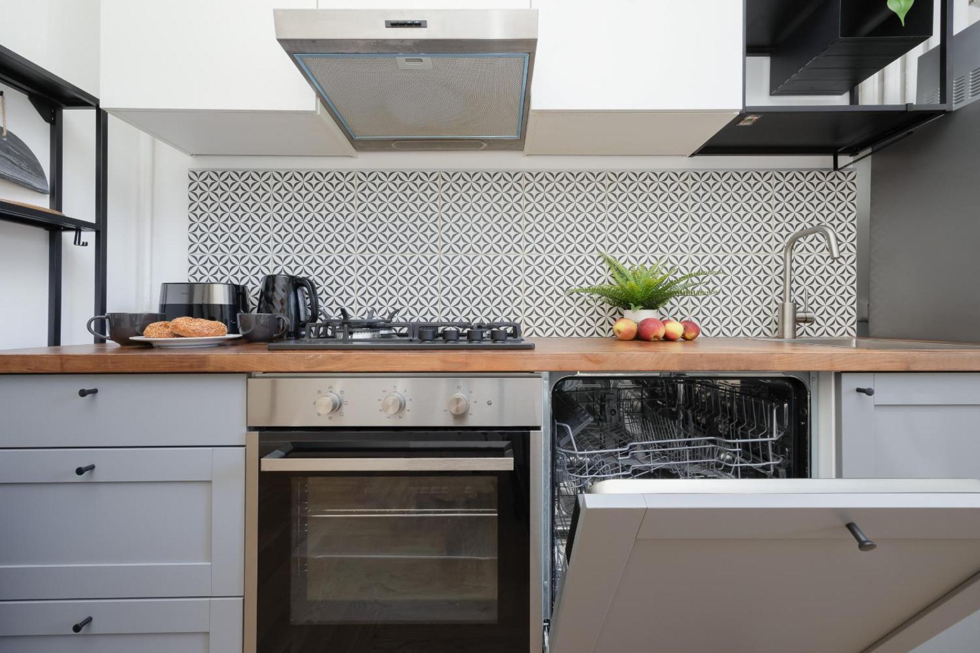 Bright In Saska Kepa Near Pge Narodowy By Renters Apartament *