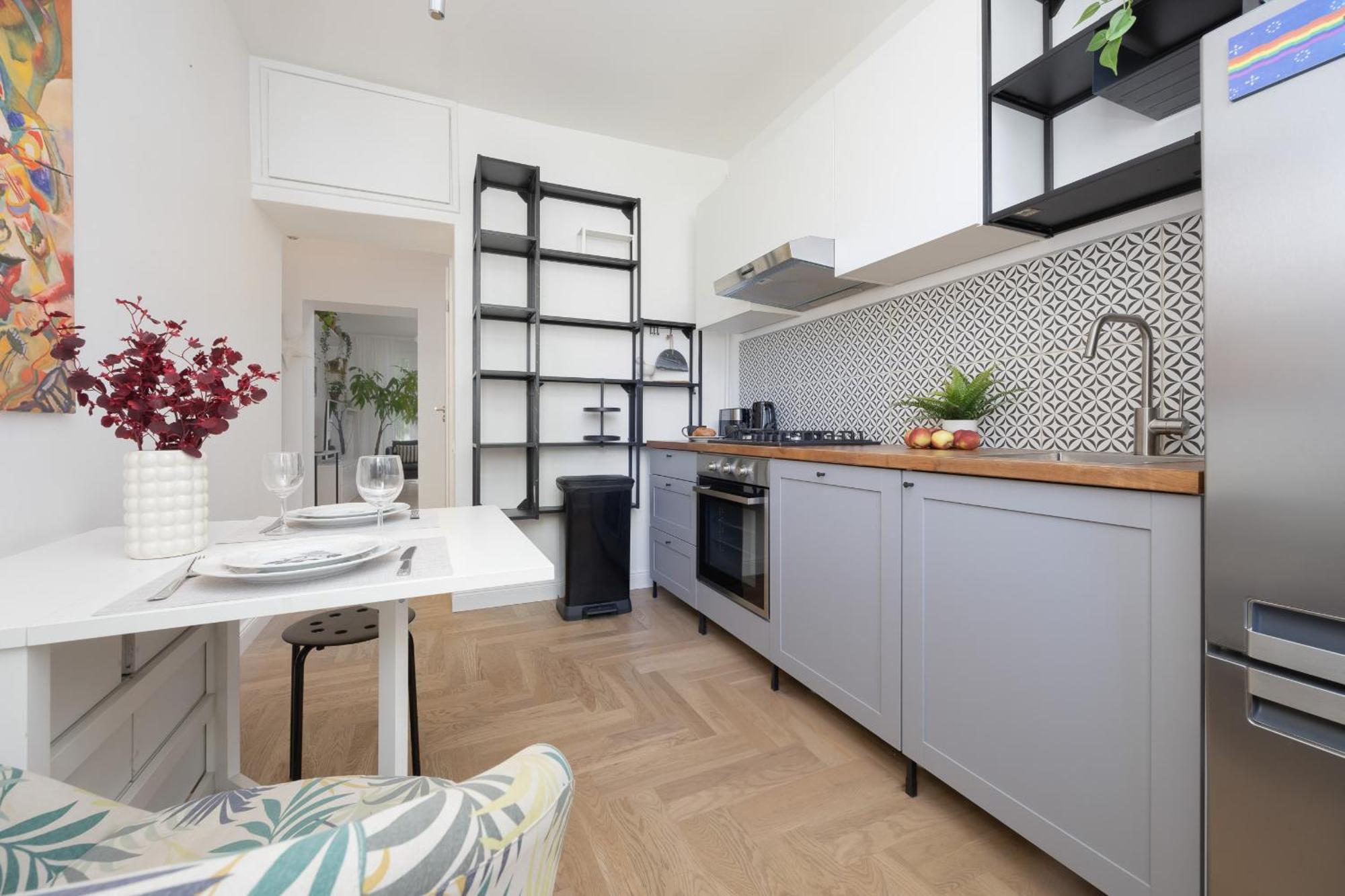 Bright In Saska Kepa Near Pge Narodowy By Renters Apartament *