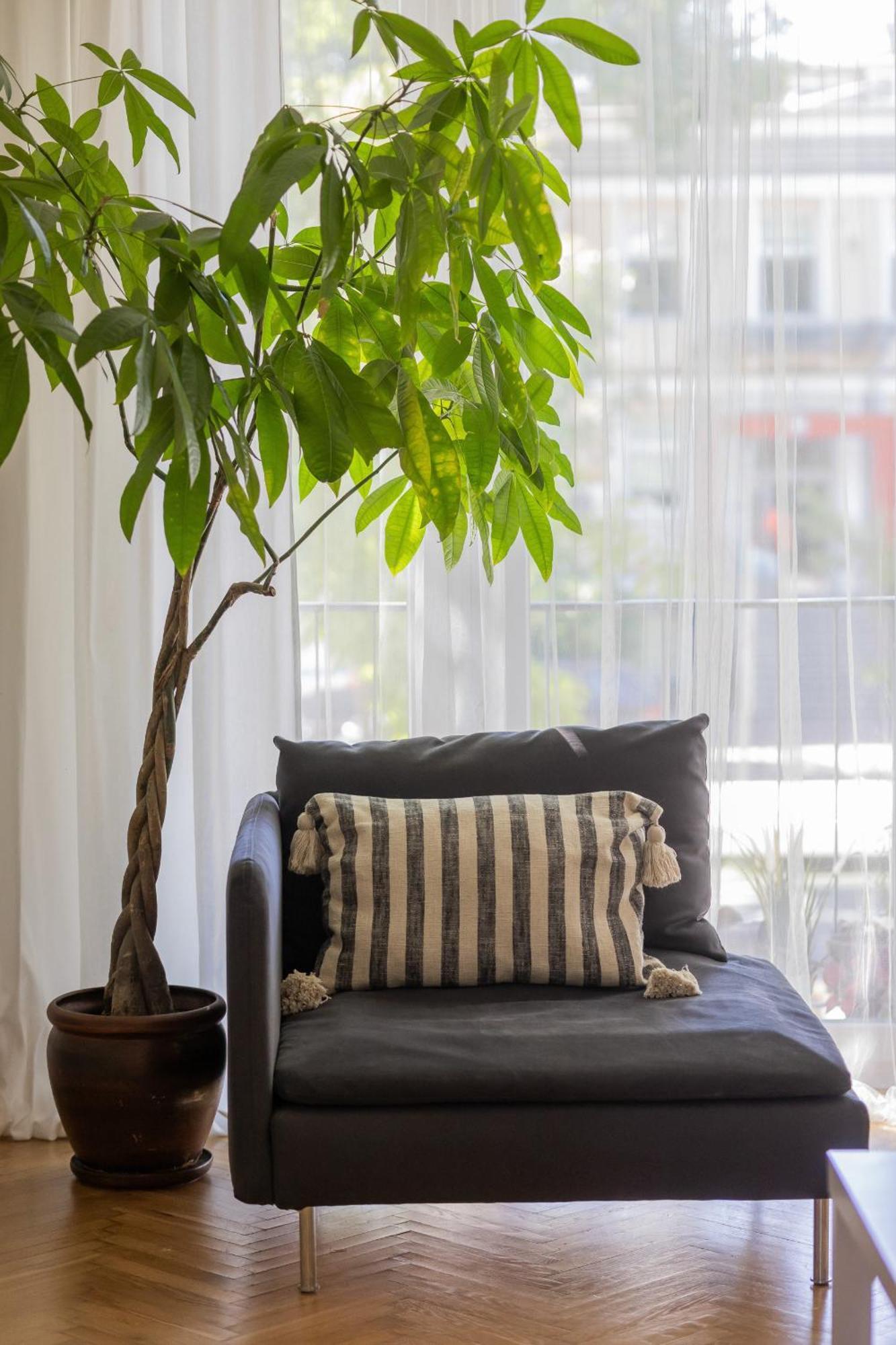 Bright In Saska Kepa Near Pge Narodowy By Renters Apartament